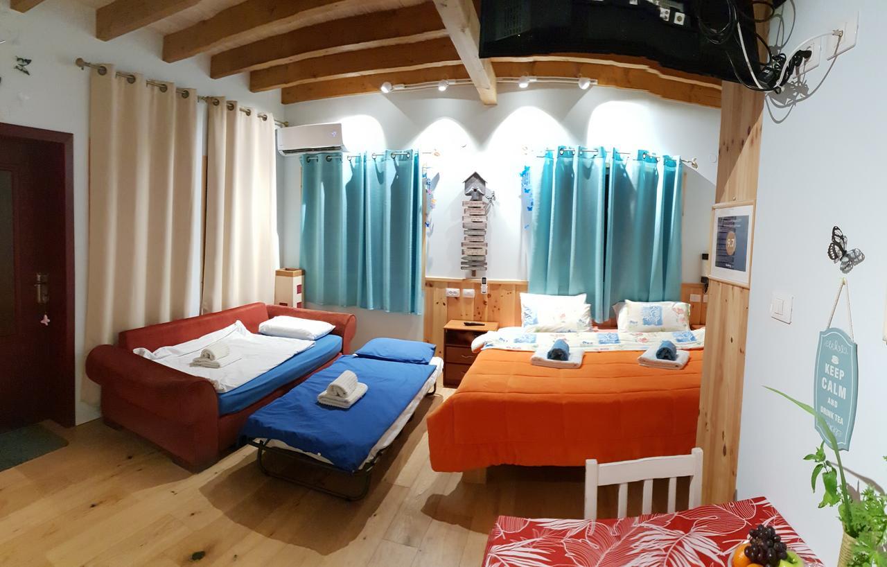فيلا The Butterflies Wood House Reshafim المظهر الخارجي الصورة